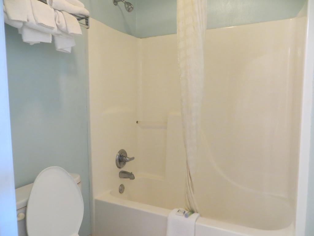 Americas Best Value Inn Ozark Esterno foto