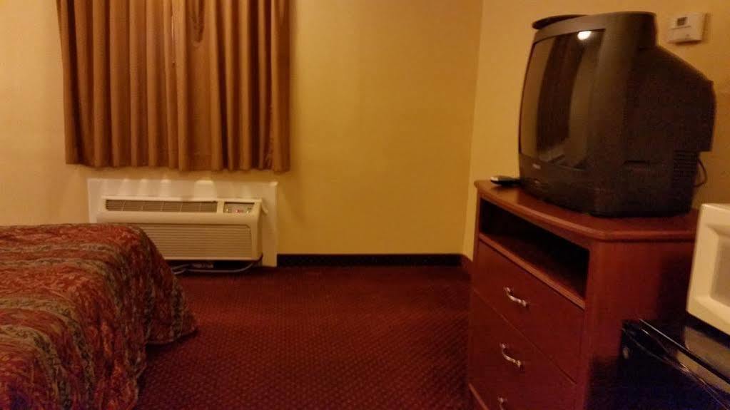 Americas Best Value Inn Ozark Esterno foto