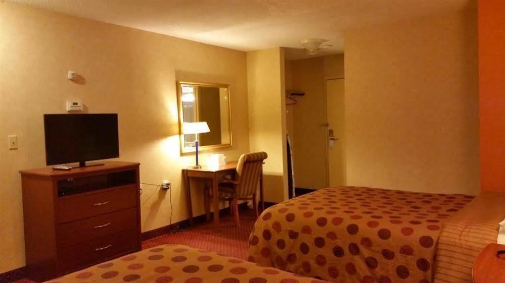 Americas Best Value Inn Ozark Esterno foto